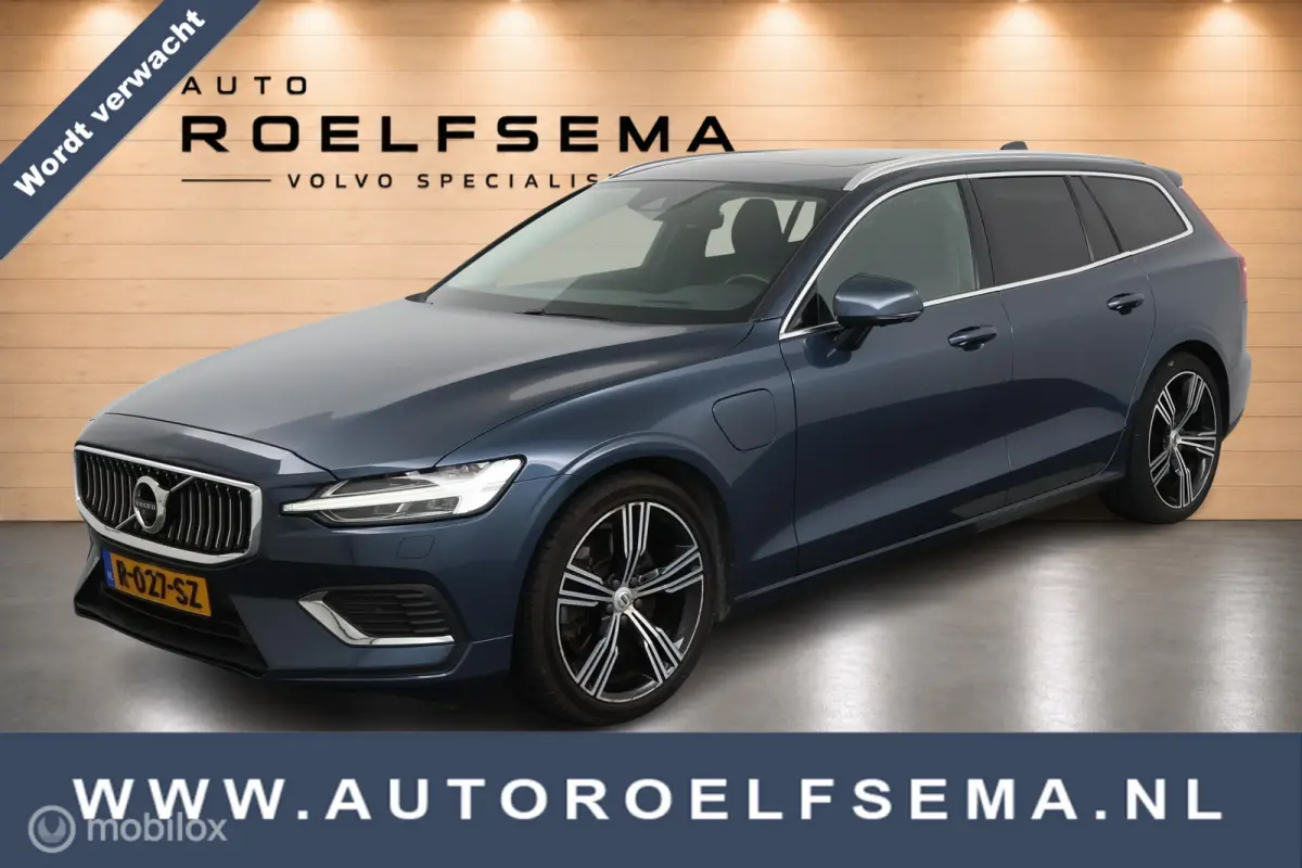 2.0 T6 Recharge AWD Inscription | Adaptieve Cruise | Panoramadak | 360 Camera | Trekhaak | Harman Kardon | Gelaagd Glas | HUD | Verwarmbare Voorstoelen & Stuurwiel | BLISS