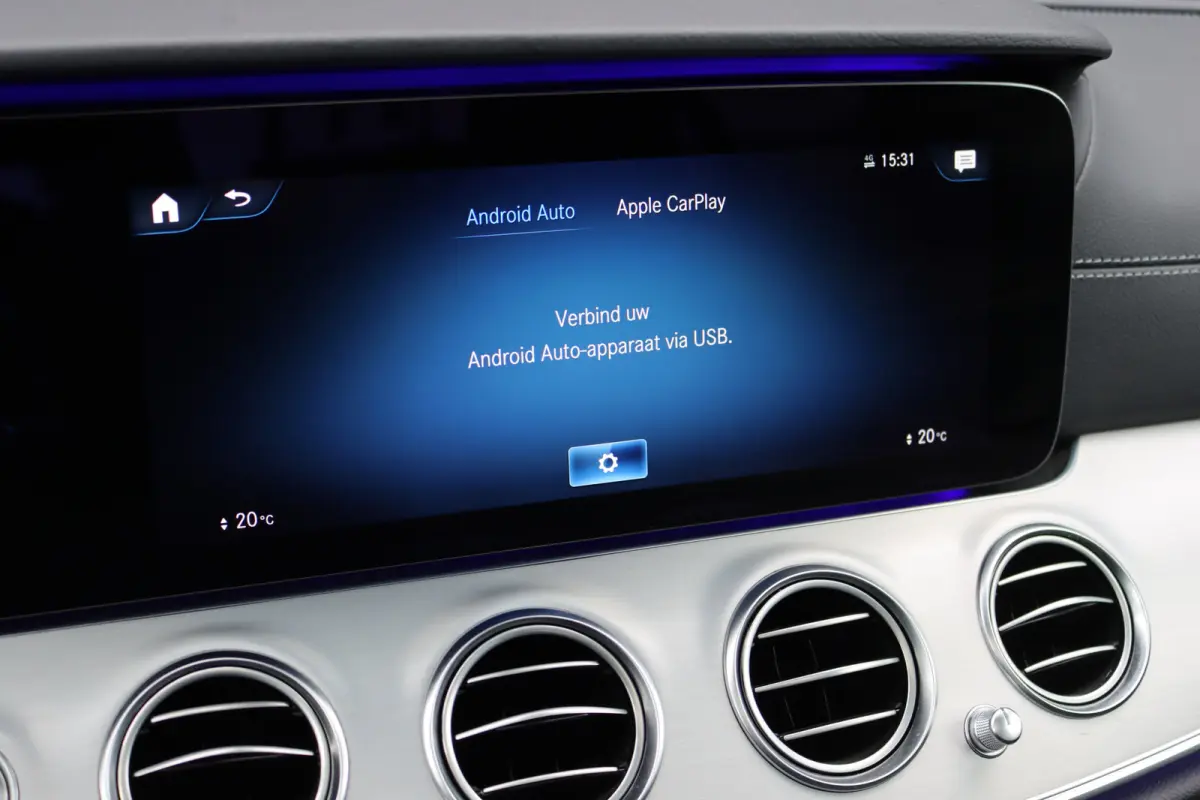 200 AMG Line | Panoramadak | Distronic+ | Burmester | Parfumering | Memory | Sfeerverlichting | Keyless Go | Augmented Reality |