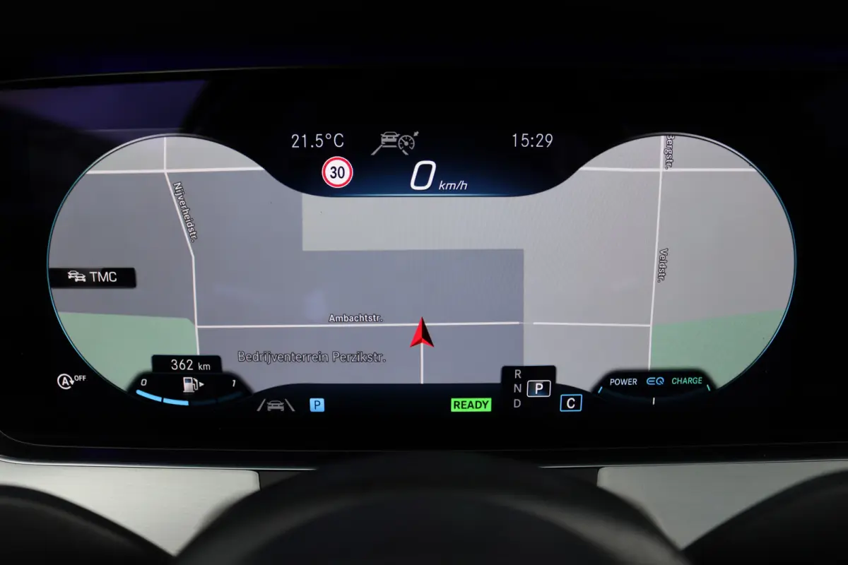 200 AMG Line | Panoramadak | Distronic+ | Burmester | Parfumering | Memory | Sfeerverlichting | Keyless Go | Augmented Reality |