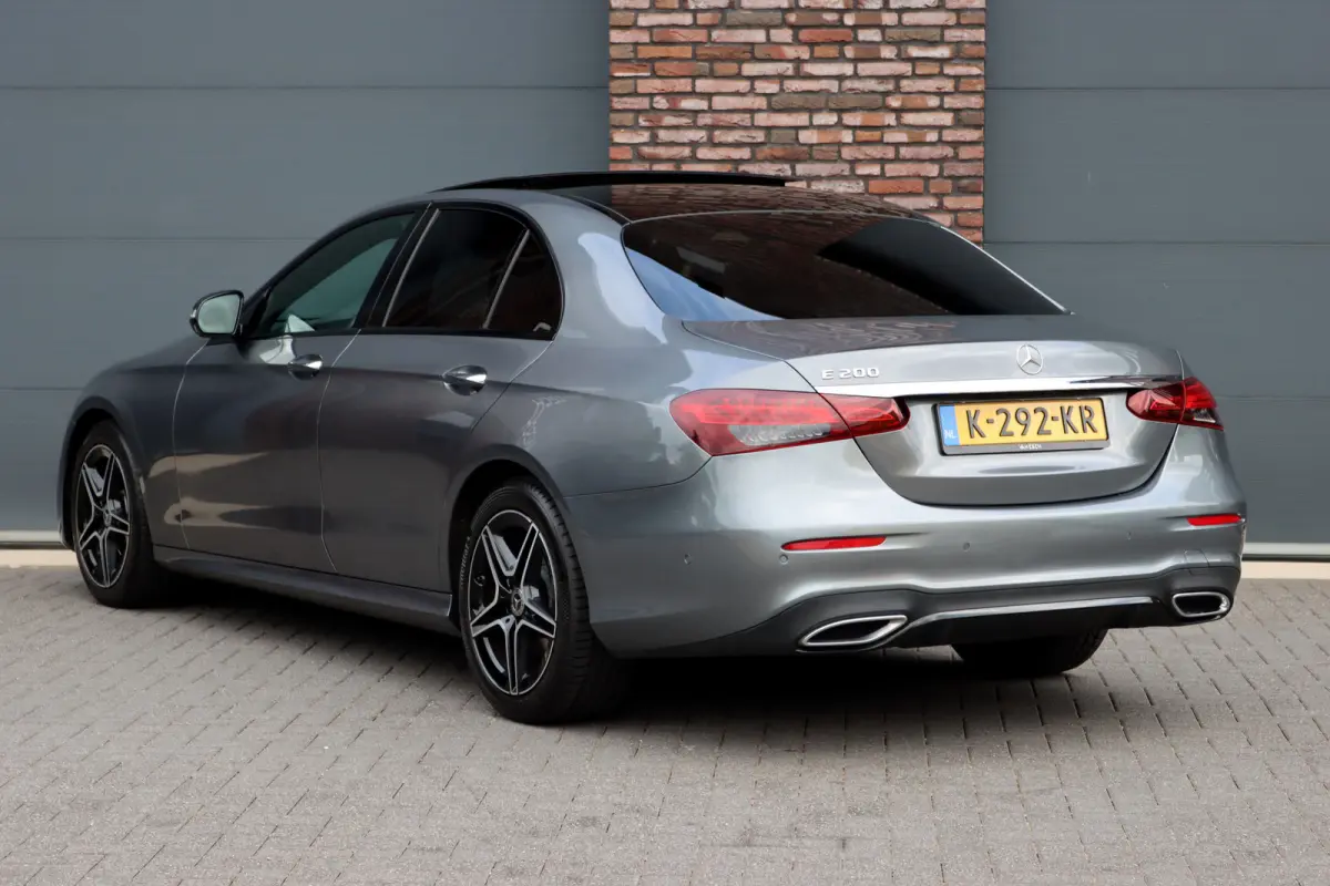 200 AMG Line | Panoramadak | Distronic+ | Burmester | Parfumering | Memory | Sfeerverlichting | Keyless Go | Augmented Reality |