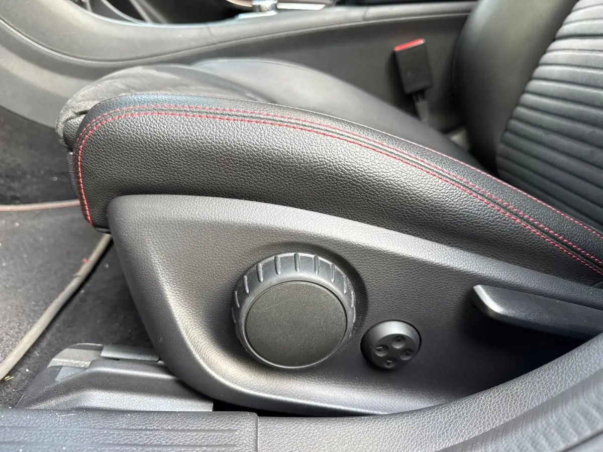 180 Business Solution AMG | WORDT VERWACHT | PANORAMADAK | STOELVERWARMING | KEYLESS | CLIMATE CONTROL | CRUISE CONTROL |