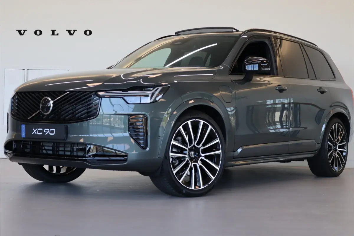 2.0 T8 Plug-in hybrid AWD Ultra Dark Exec. Ed. | 2 stoelen op derde rij | Achterbank verwarmd | Achteruitrijcamera