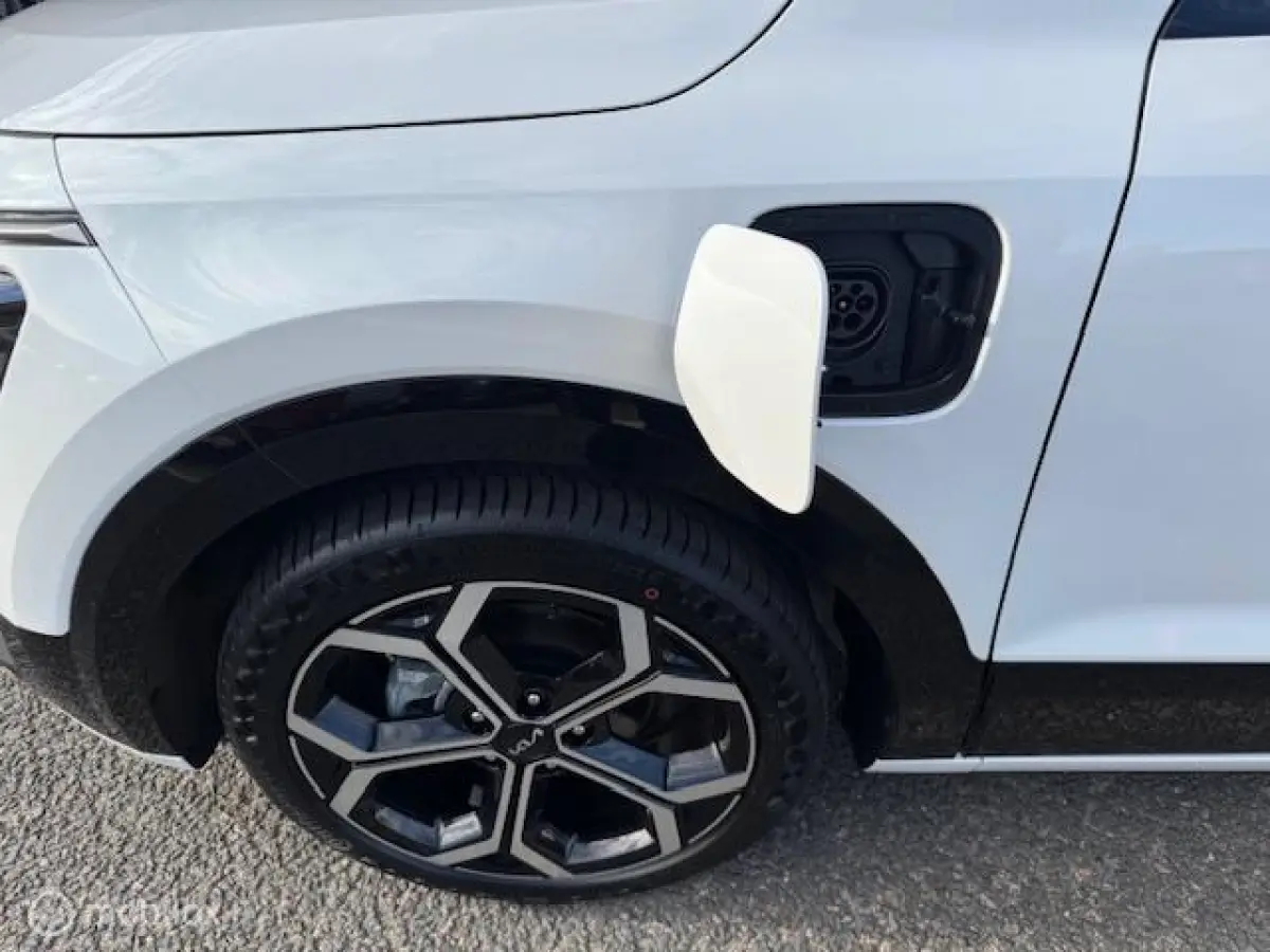 1.6 GDi PHEV Dynamic Edition
