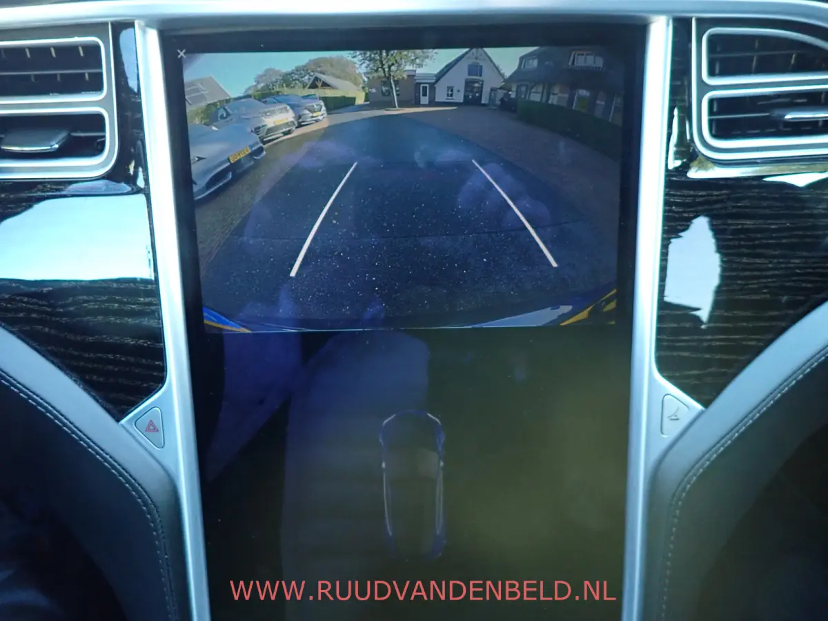 75D 86%SOH AUTOPILOT / 21-INCH / SCHUIFDAK
