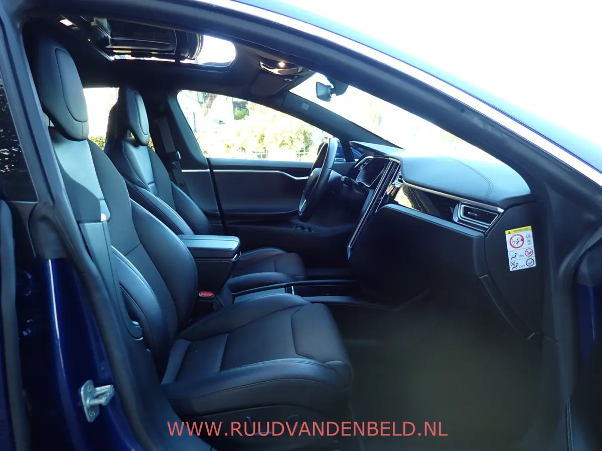 75D 86%SOH AUTOPILOT / 21-INCH / SCHUIFDAK