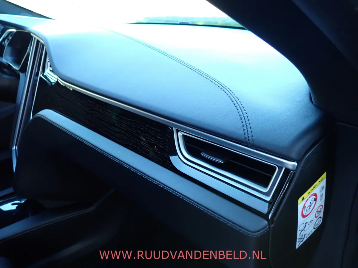 75D 86%SOH AUTOPILOT / 21-INCH / SCHUIFDAK