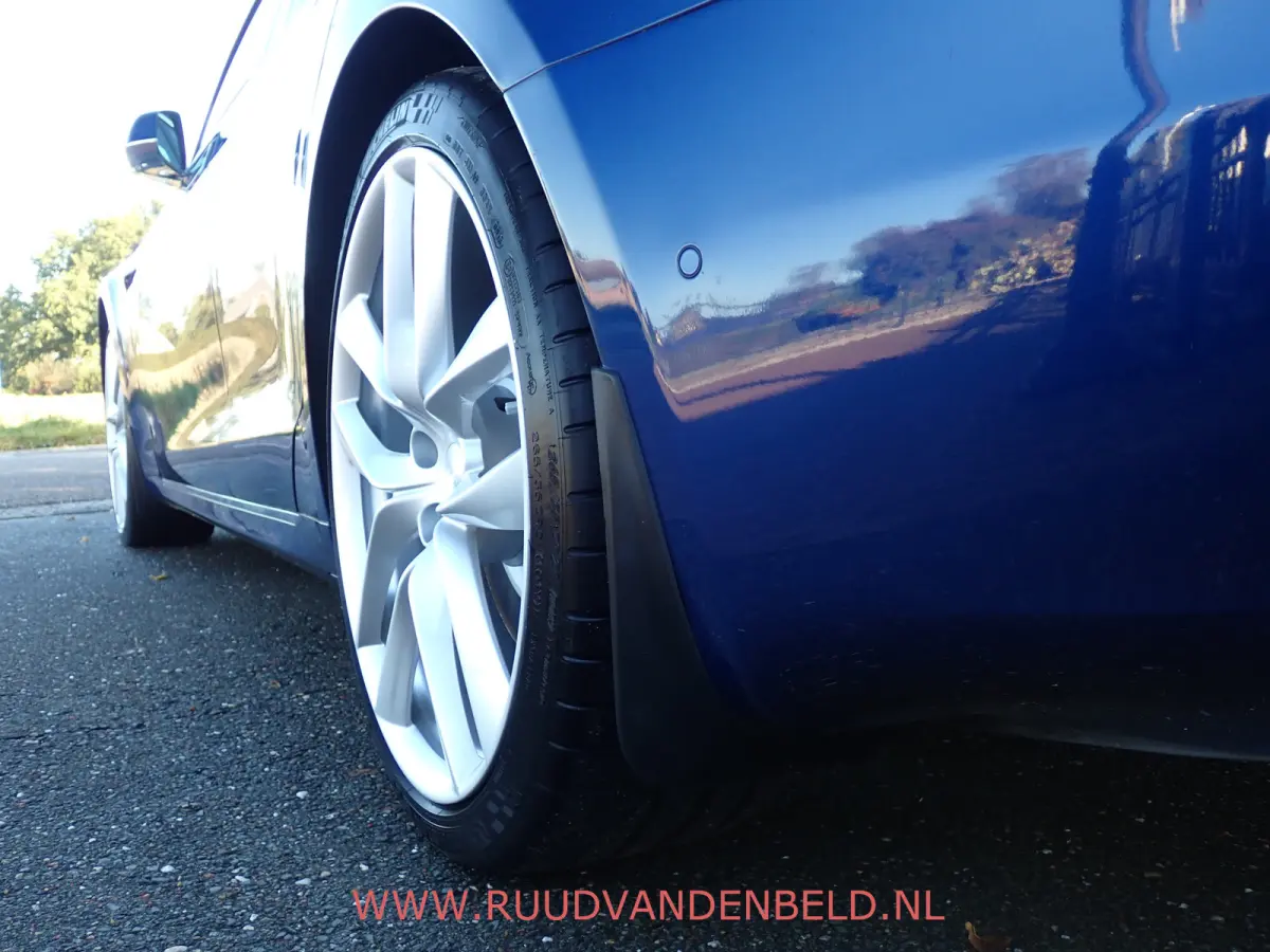 75D 86%SOH AUTOPILOT / 21-INCH / SCHUIFDAK