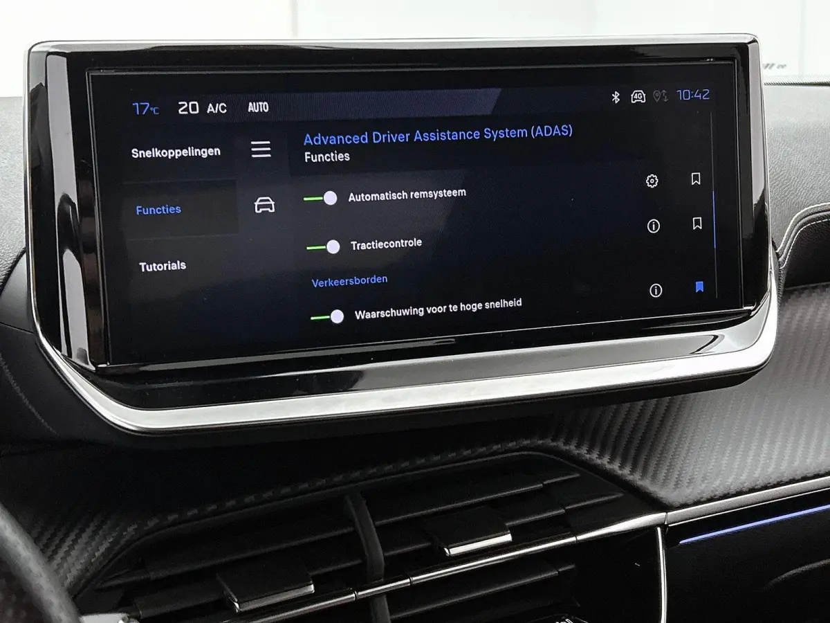 SUV GT Hybrid 145pk Automaat | Navigatie via draadloze Apple Carplay / Android Auto | Achteruitrijcamera | Climate Control | Cruise Control | Full Led koplampen | Parkeersensoren v+a | Keyle
