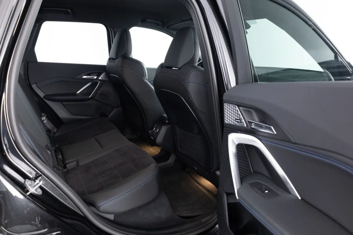 xDrive25e M-Sport | harman/kardon | Half LEDER *SOH 95.2%*