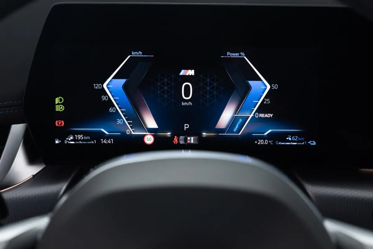 xDrive25e M-Sport | harman/kardon | Half LEDER *SOH 95.2%*
