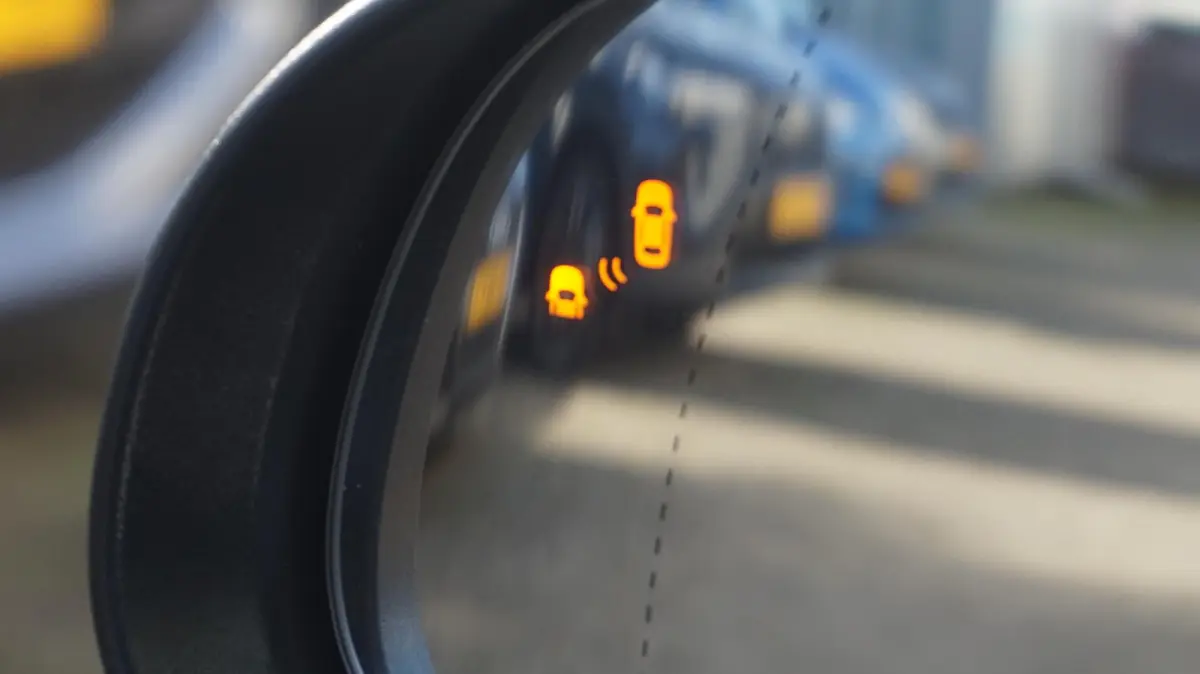 EV Premium 64 kWh NL auto