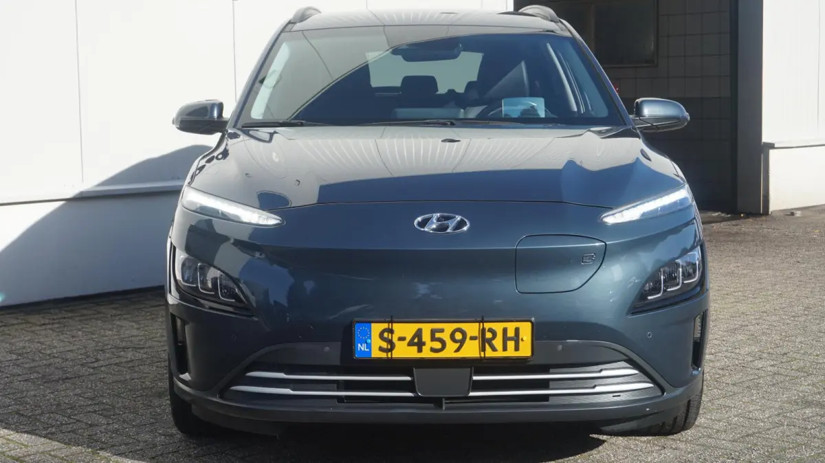 EV Premium 64 kWh NL auto