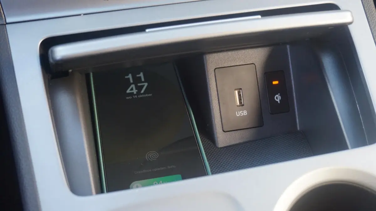 EV Premium 64 kWh NL auto