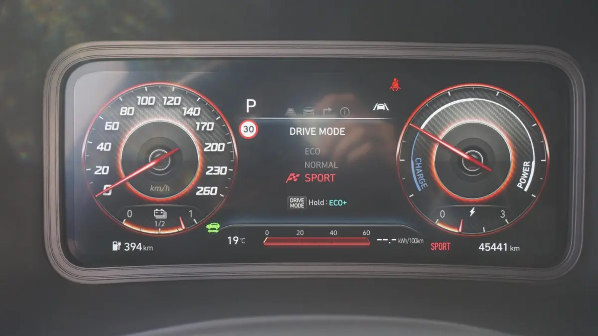 EV Fashion 64 kWh SOH 99% | All-Season banden | HUD | DAB+