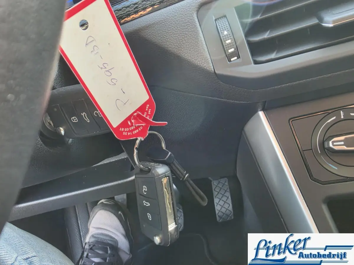 1.0 TSI Life |VIRTUAL COCKPIT|SPORTVELG|ADAP/CRUISE|NL-AUTO