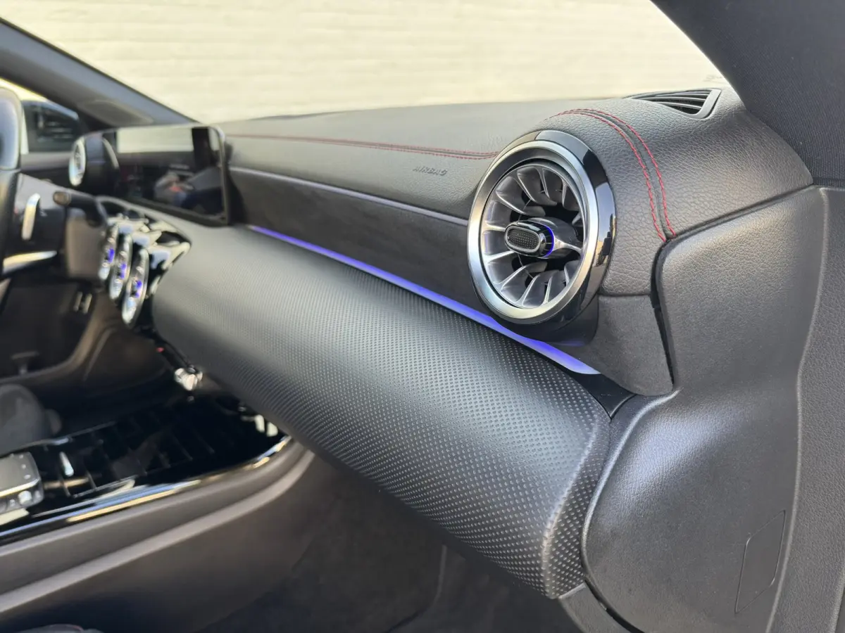 250 e AMG-Line Advantage Carplay SOH 97% Camera Cruise Leder/Alcant Stoelverw. Sfeerverl.