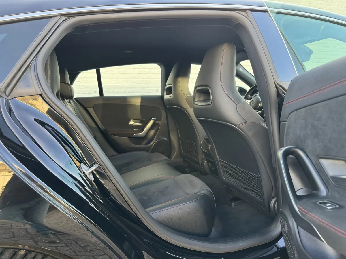 250 e AMG-Line Advantage Carplay SOH 97% Camera Cruise Leder/Alcant Stoelverw. Sfeerverl.