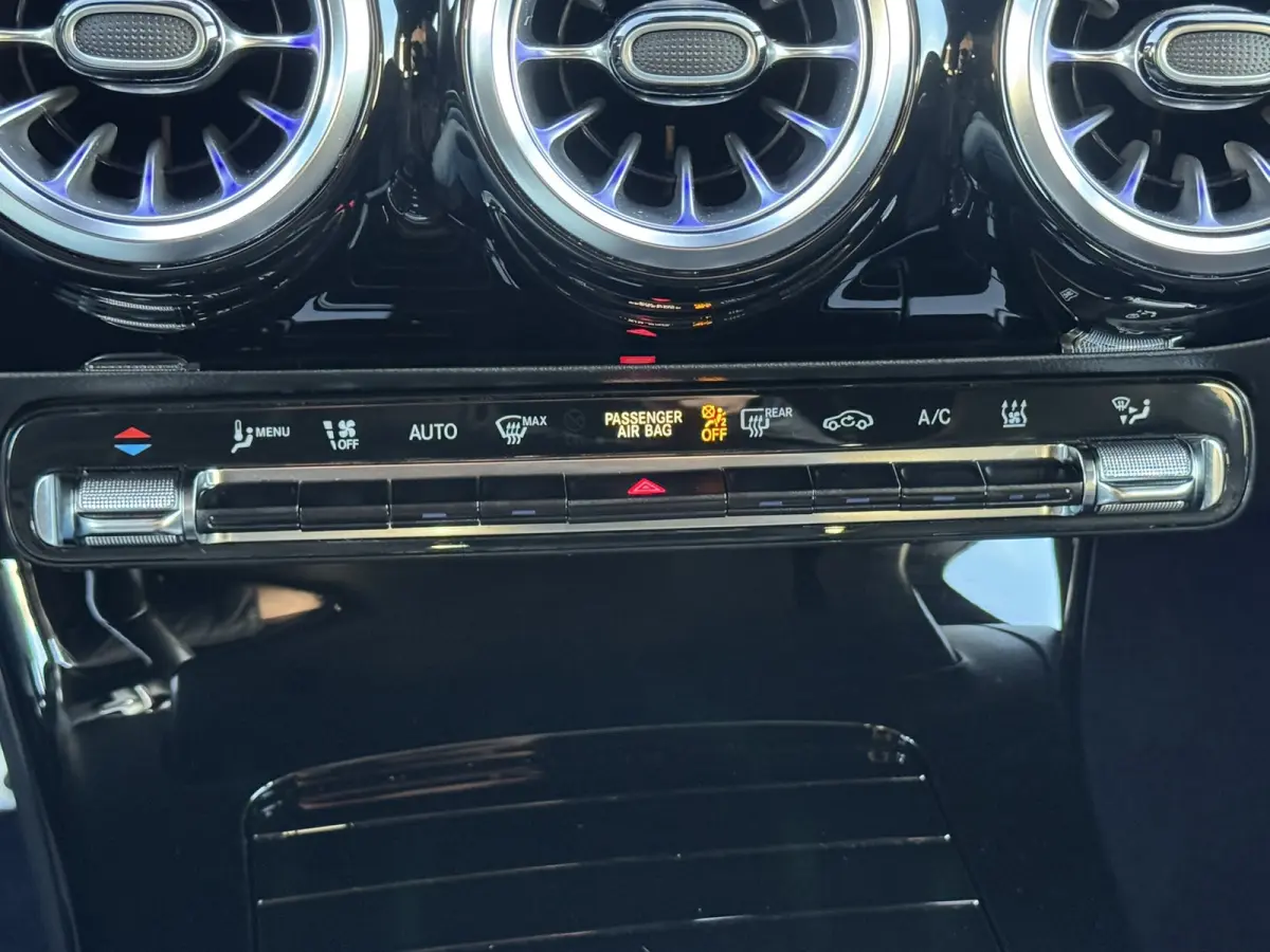 250 e AMG-Line Advantage Carplay SOH 97% Camera Cruise Leder/Alcant Stoelverw. Sfeerverl.