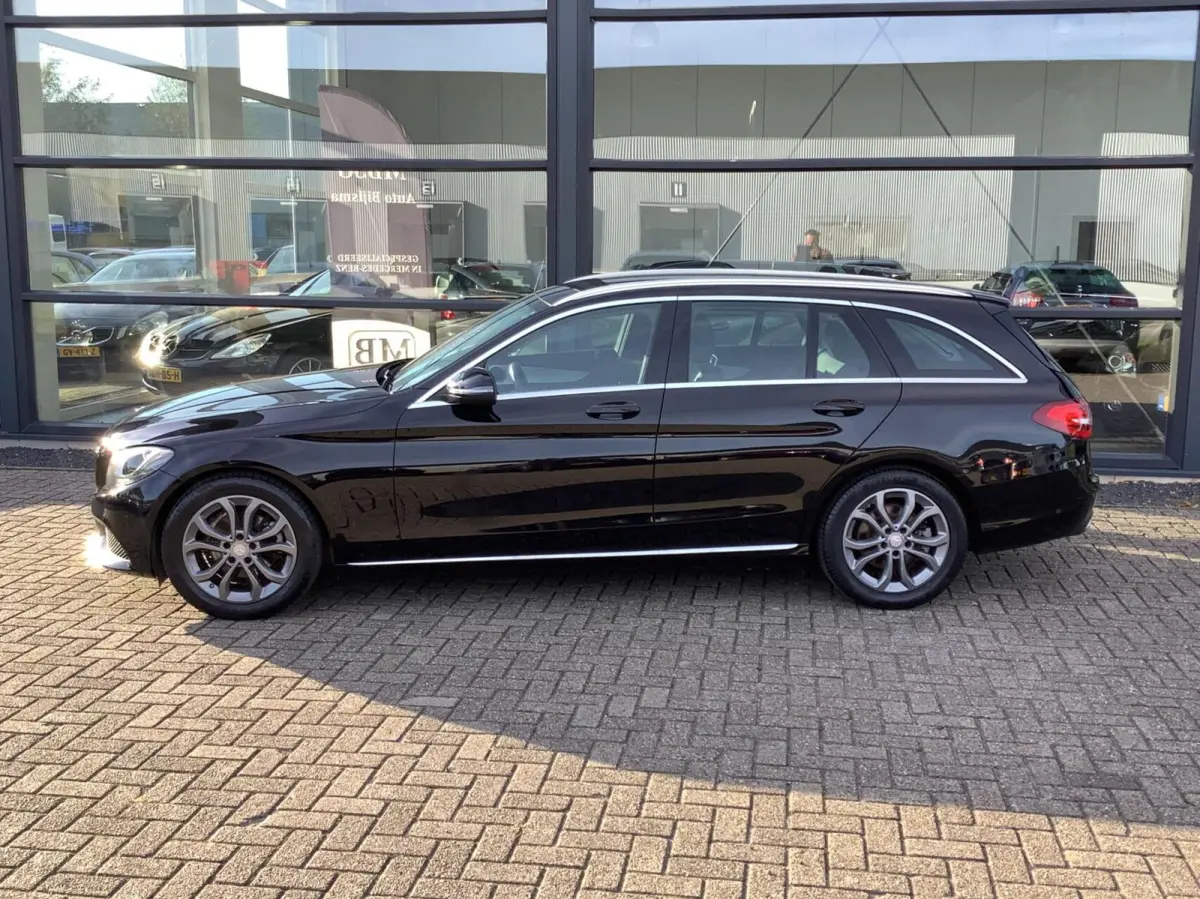 180 Ambition navi, cruise, parkeersensoren