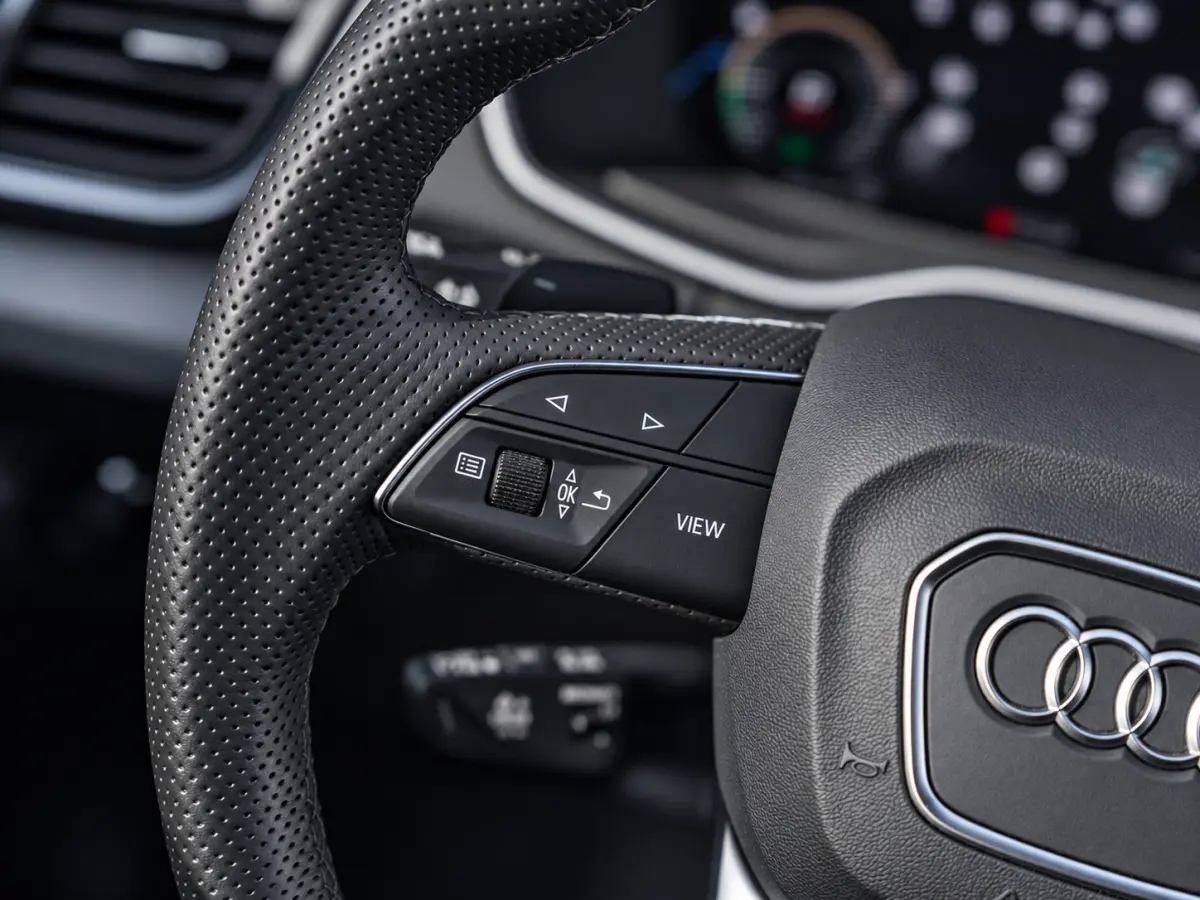 50 TFSI e S-Line|PANO|B&O|360|ACC|APP|SFEER|20|ST.VW