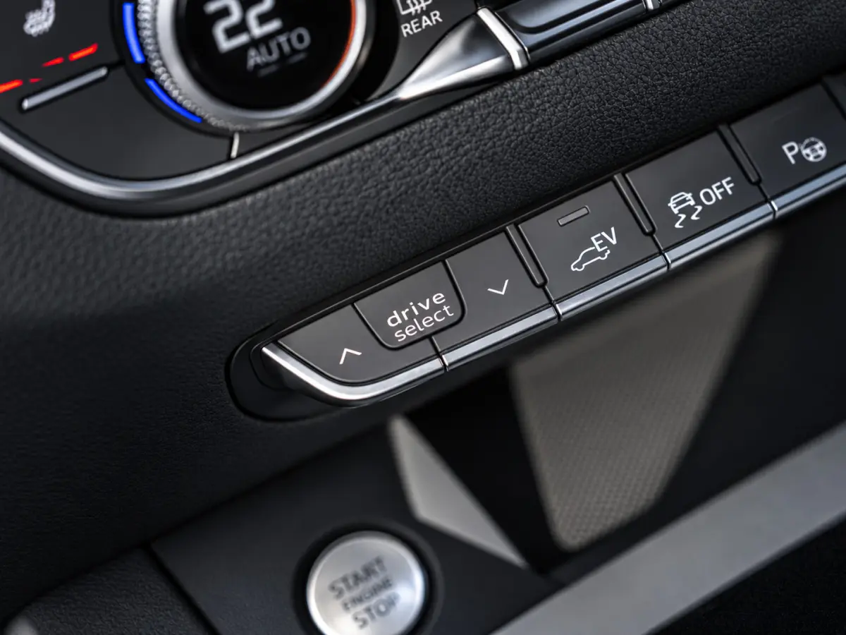 50 TFSI e S-Line|PANO|B&O|360|ACC|APP|SFEER|20|ST.VW