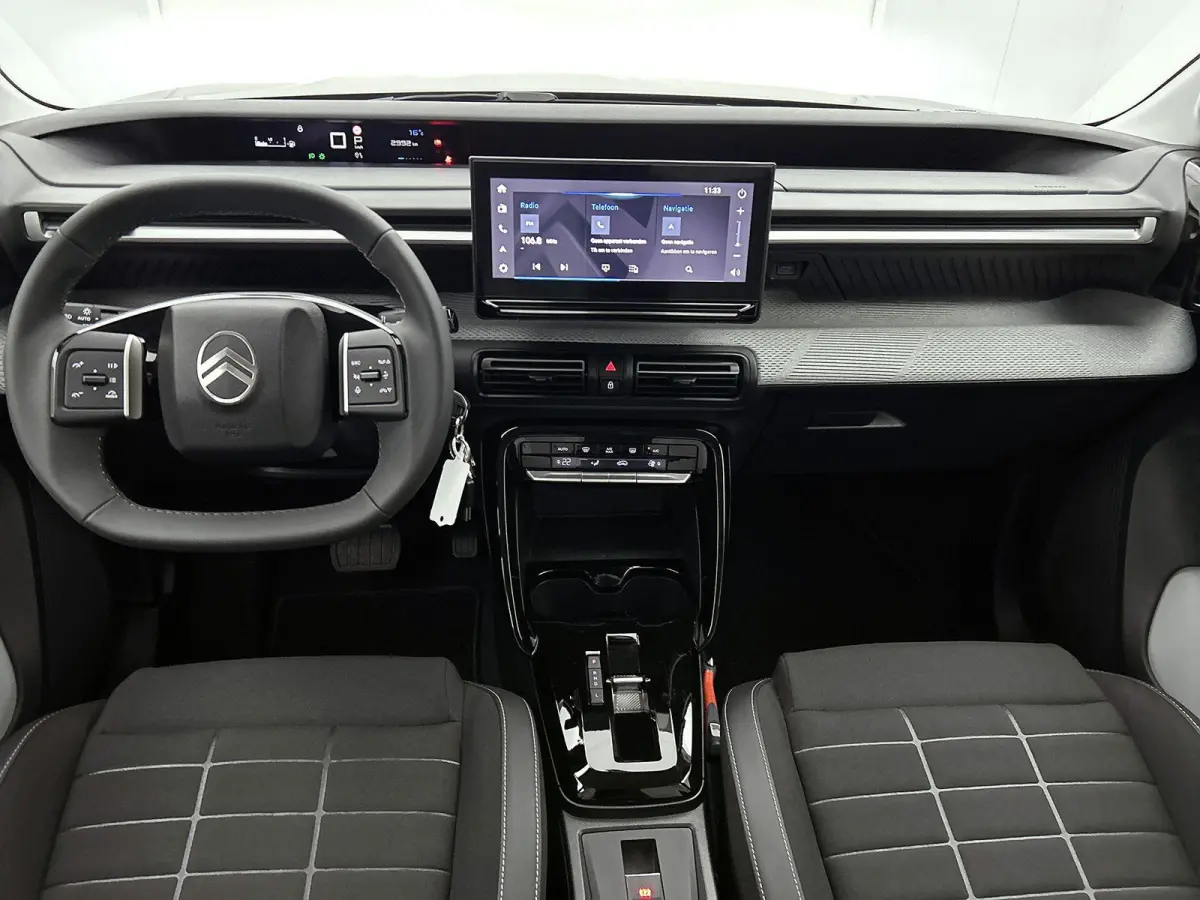 Max Hybrid 110pk Automaat | Lage kilometerstand! |  Navigatie | Achteruitrijcamera | Climate Control | Cruise Control | Parkeersensoren | Bluetooth | Draadloze Apple Carplay / Android Auto |