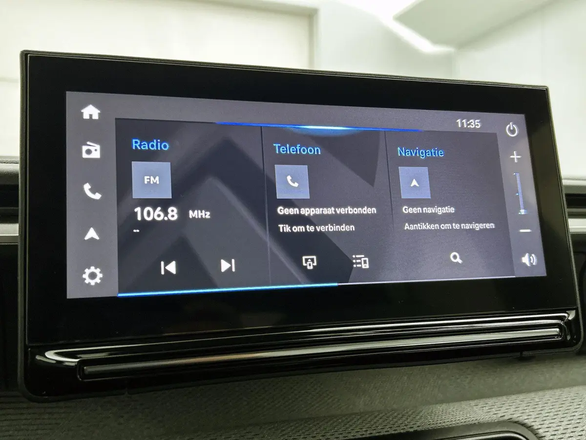 Max Hybrid 110pk Automaat | Lage kilometerstand! |  Navigatie | Achteruitrijcamera | Climate Control | Cruise Control | Parkeersensoren | Bluetooth | Draadloze Apple Carplay / Android Auto |