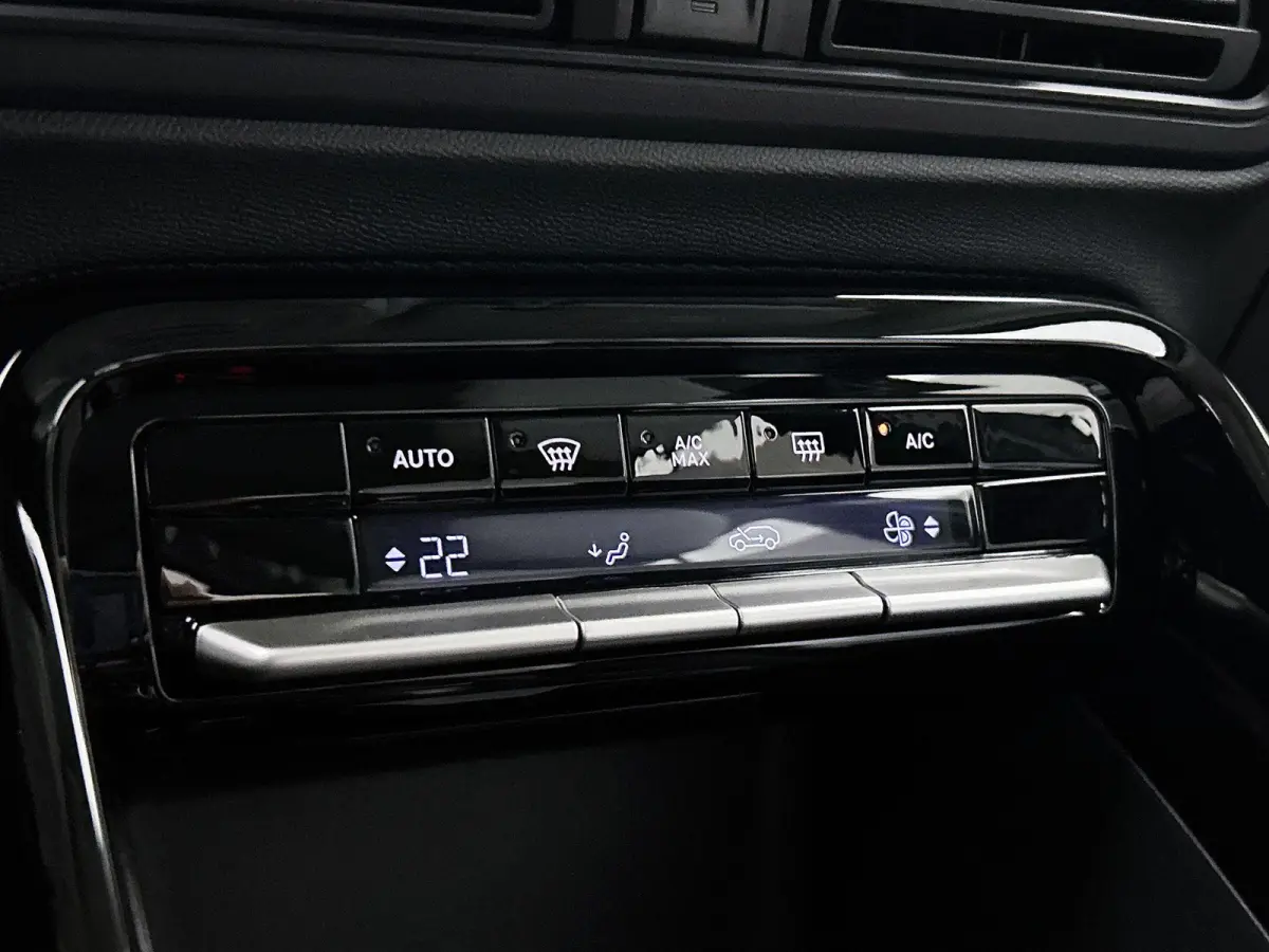 Max Hybrid 110pk Automaat | Lage kilometerstand! |  Navigatie | Achteruitrijcamera | Climate Control | Cruise Control | Parkeersensoren | Bluetooth | Draadloze Apple Carplay / Android Auto |