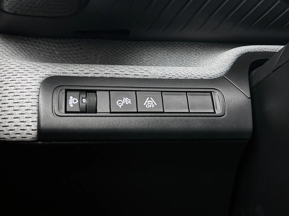 Max Hybrid 110pk Automaat | Lage kilometerstand! |  Navigatie | Achteruitrijcamera | Climate Control | Cruise Control | Parkeersensoren | Bluetooth | Draadloze Apple Carplay / Android Auto |