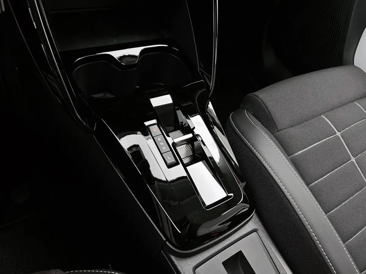 Max Hybrid 110pk Automaat | Lage kilometerstand! |  Navigatie | Achteruitrijcamera | Climate Control | Cruise Control | Parkeersensoren | Bluetooth | Draadloze Apple Carplay / Android Auto |