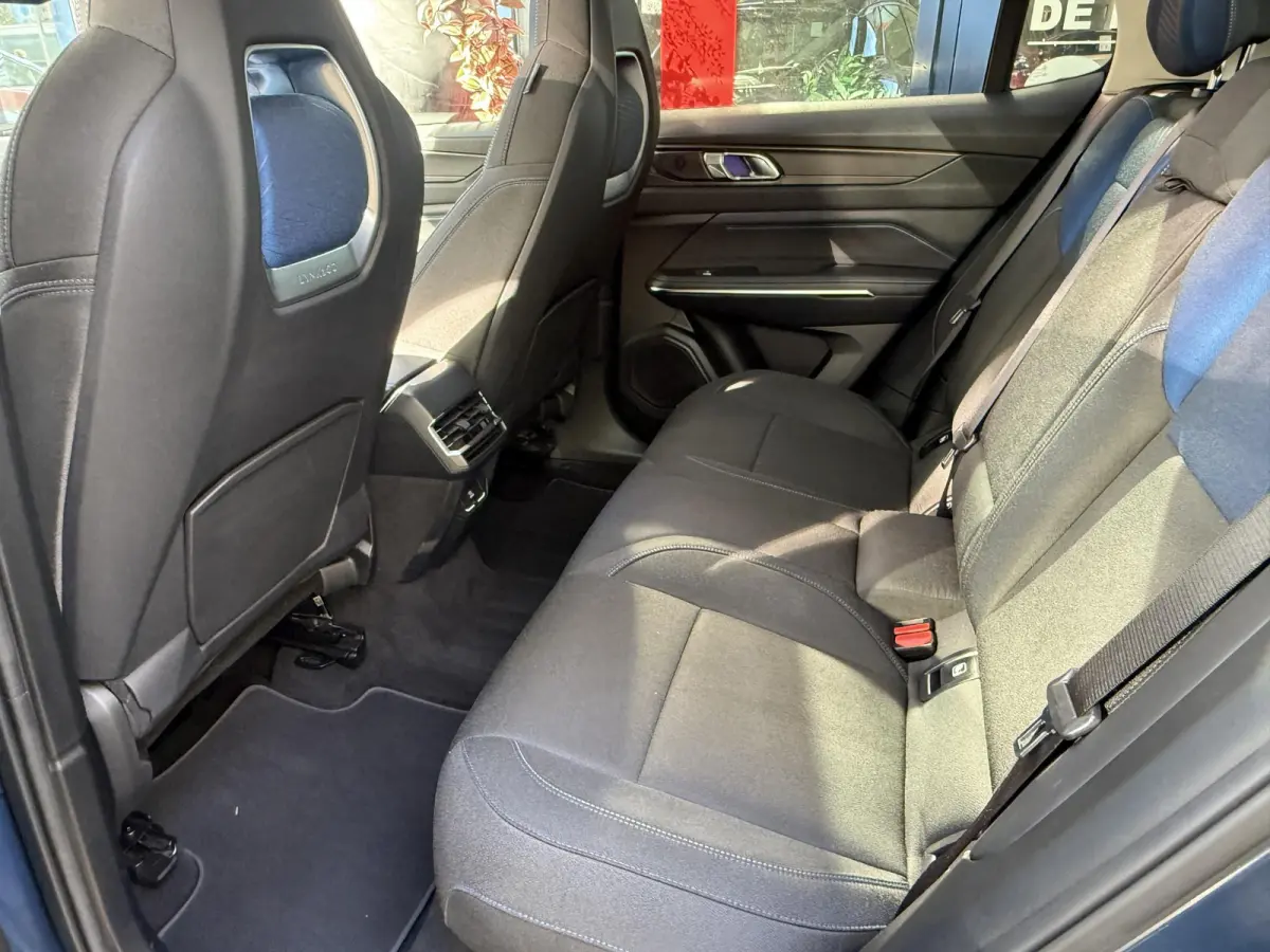 1.5 | SOH 93,35% | Panoramadak | Climate control | PDC + Camera | Apple Carplay/Android Auto | LM Velgen