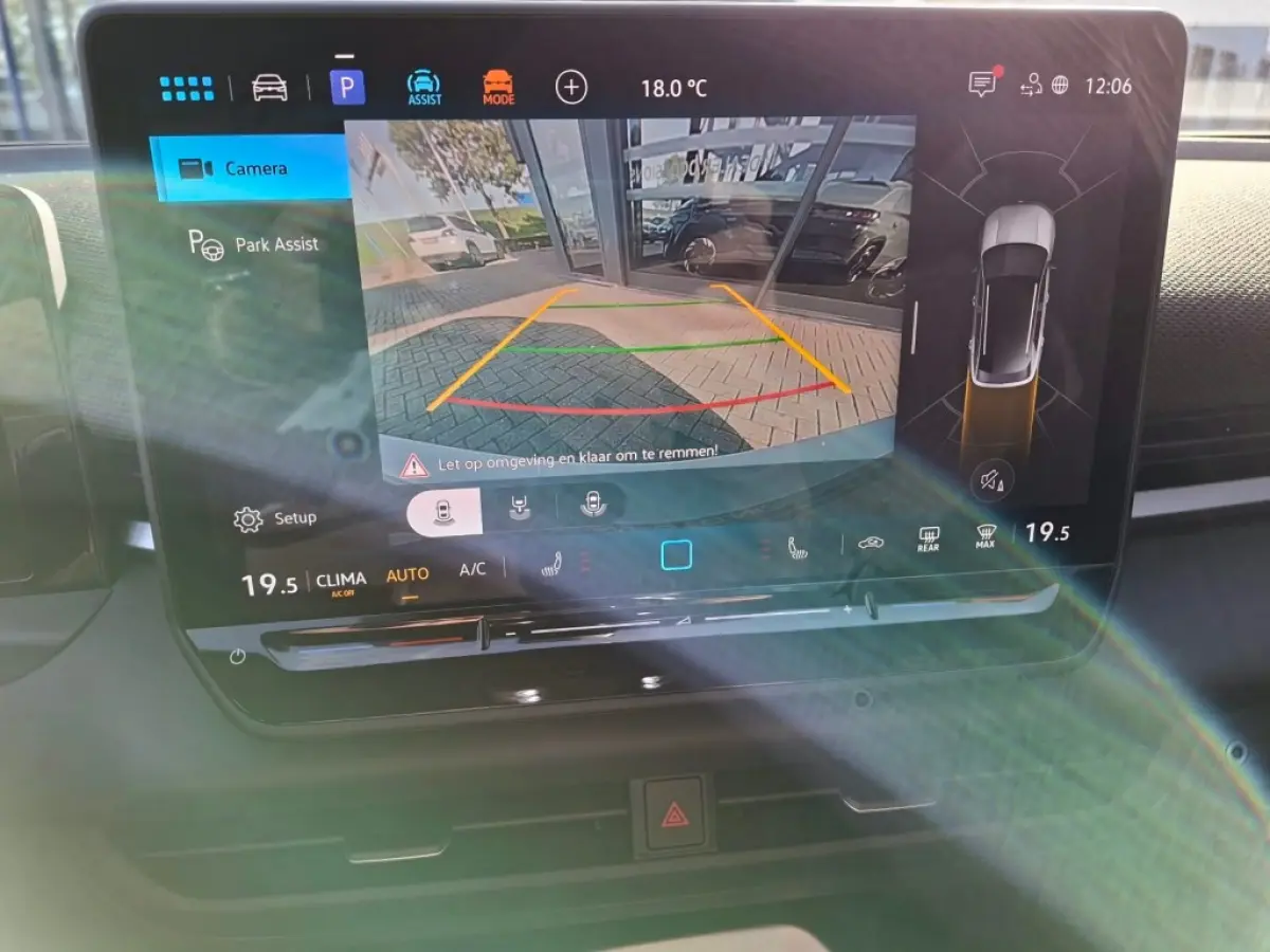 1.5 ETSI R-LINE FIRST AUTOMAAT NAVI LMV PDC-CAMERA WINTERPACK
