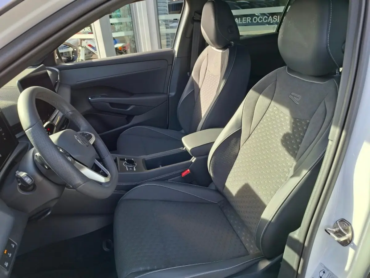 1.5 ETSI R-LINE FIRST AUTOMAAT NAVI LMV PDC-CAMERA WINTERPACK