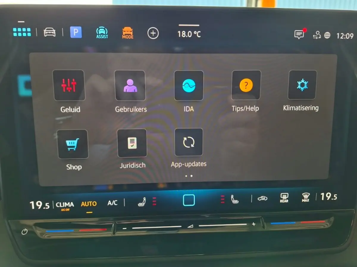 1.5 ETSI R-LINE FIRST AUTOMAAT NAVI LMV PDC-CAMERA WINTERPACK