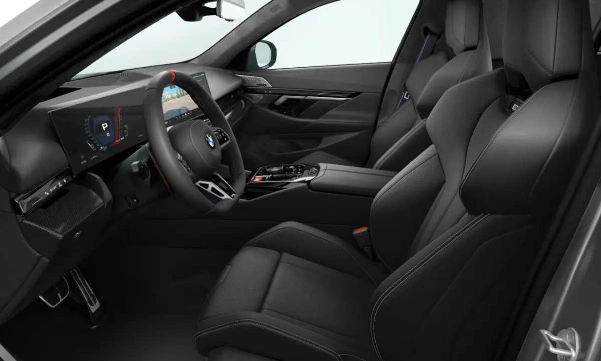 M5 Comfort Pack | Achterspoiler | Elektrische Trekhaak | Glazen Panoramadak | Driving Assistant Professional