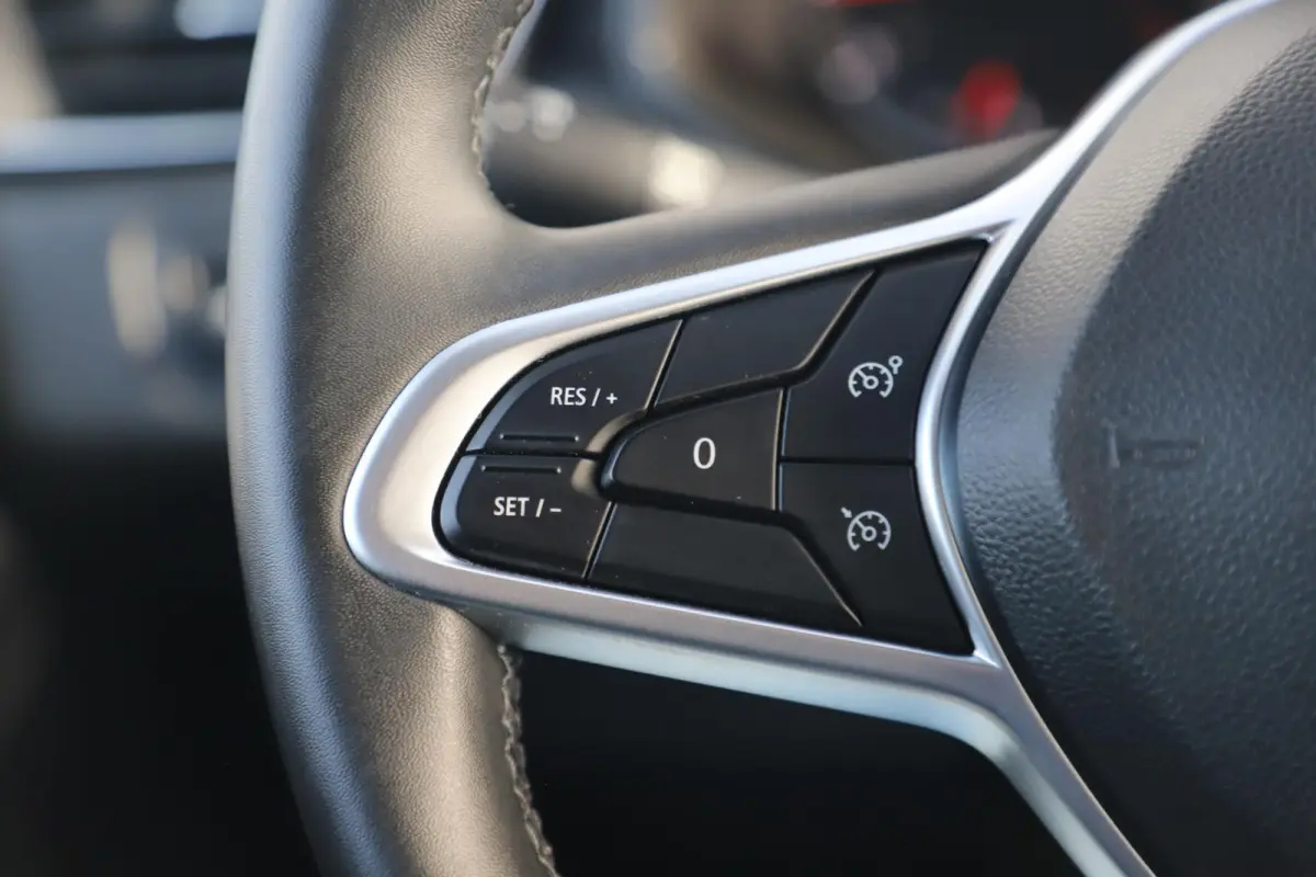 1.0 TCe 90 Equilibre Navigatie Carplay Android Airco Cruise Control Rijstrooksensor Parkeersensor
