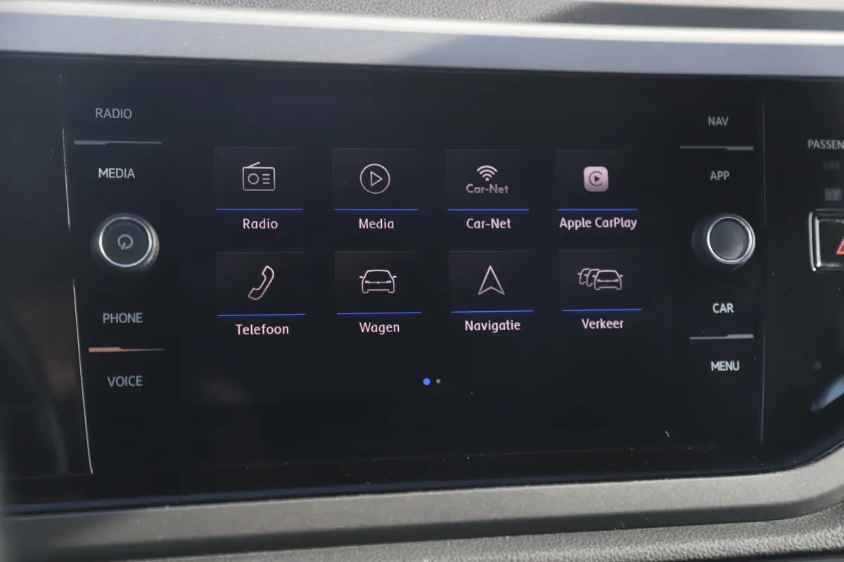 1.0 TSI Comfortline Business 95PK Navigatie Carplay Android Climate Adaptive Cruise Control Parkeersensoren