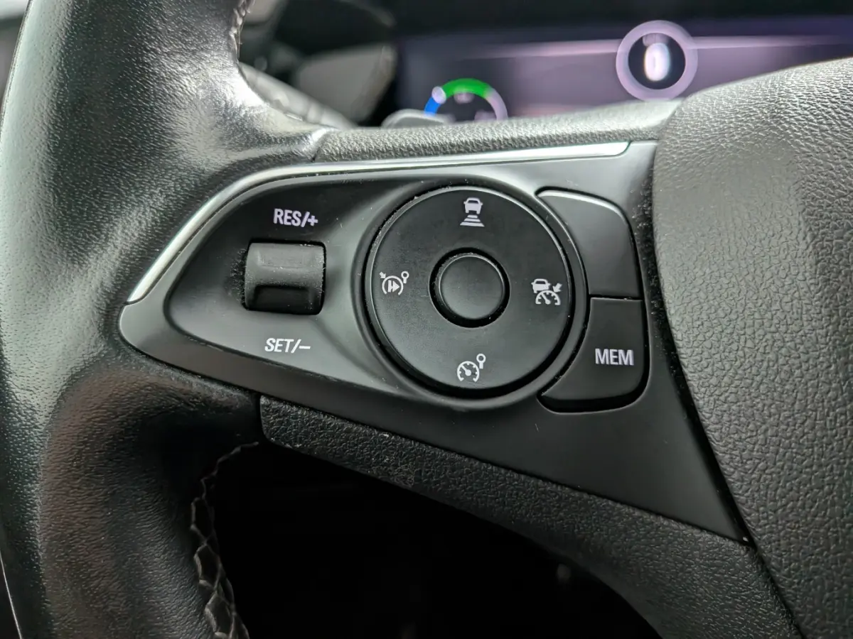 1.6 Turbo Plug-In Hybrid GS | Achteruitrijcamera | Apple Carplay/Android Auto|telefoonintegratie premium | Centrale deurvergrendeling met afstandsbediening