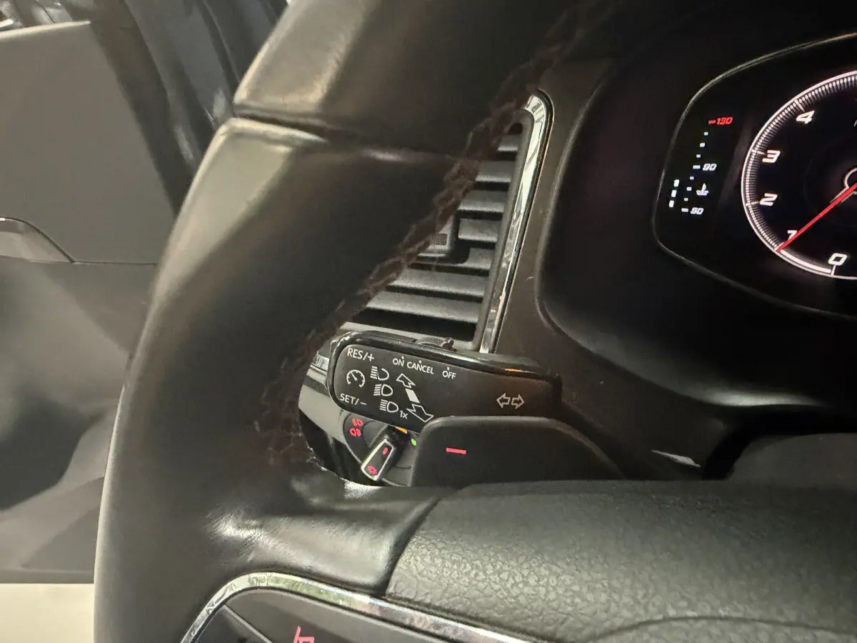 1.5 TSI Xcellence Garantie|Pano|Alcantara|19" Velgen|360° Camera|Keyless|Sfeerverlichting|Virtueel Cockpit|Rijklaar