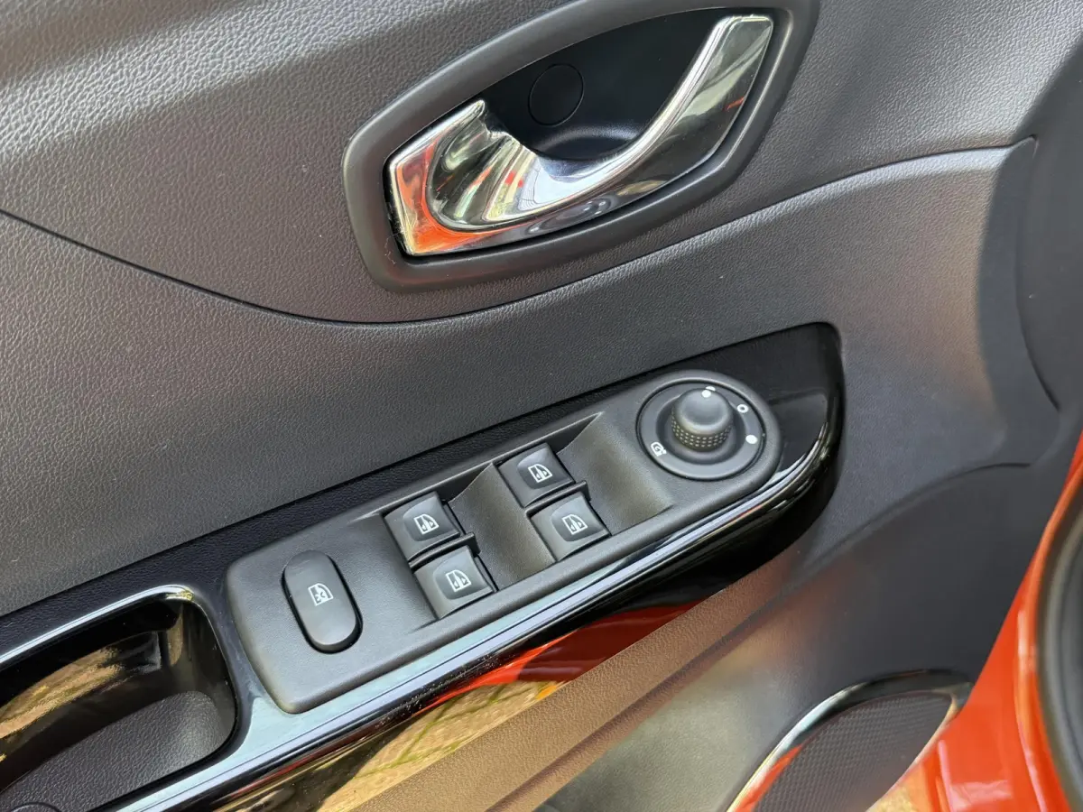 1.2 TCe Dynamique | Climate control | Trekhaak | Navigatie | PDC + Camera | LM Velgen |