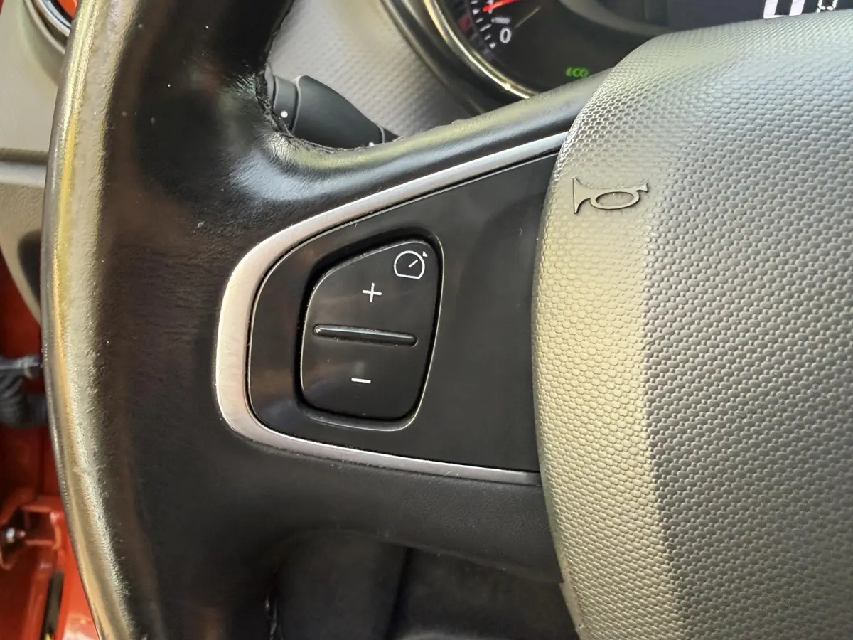 1.2 TCe Dynamique | Climate control | Trekhaak | Navigatie | PDC + Camera | LM Velgen |