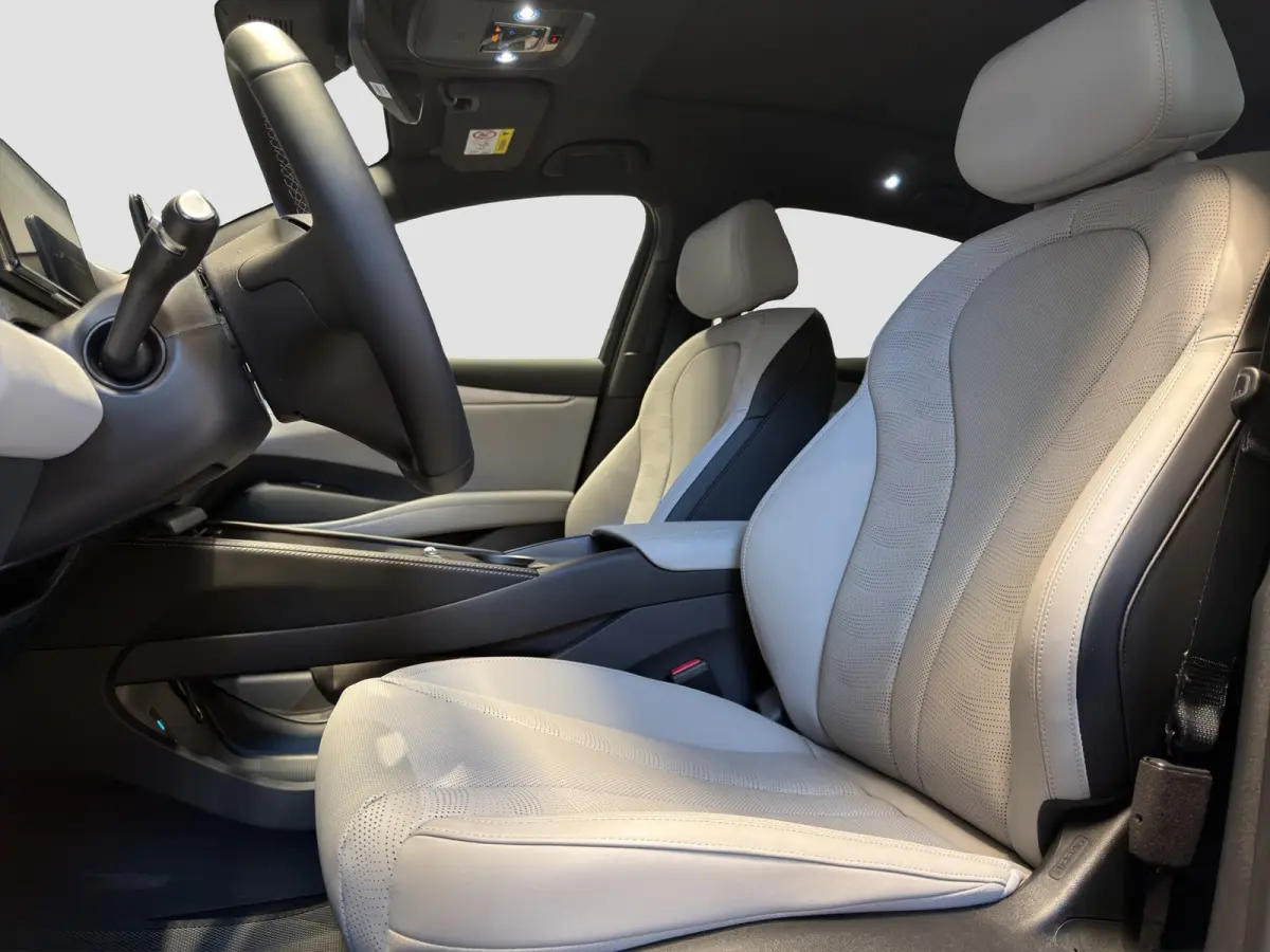 6 1.5 DM-i Comfort|Pano|360|19kWh|6 jr garantie|102km wltp