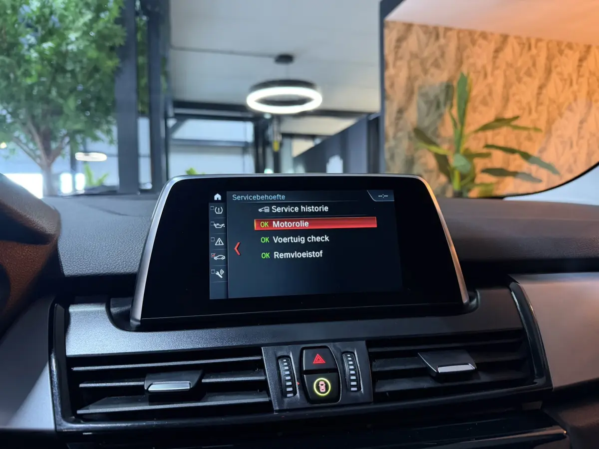 218i Executive Garantie|Elektrisch Achterklep|LED|Navi|Cruise|PDC|Rijklaar