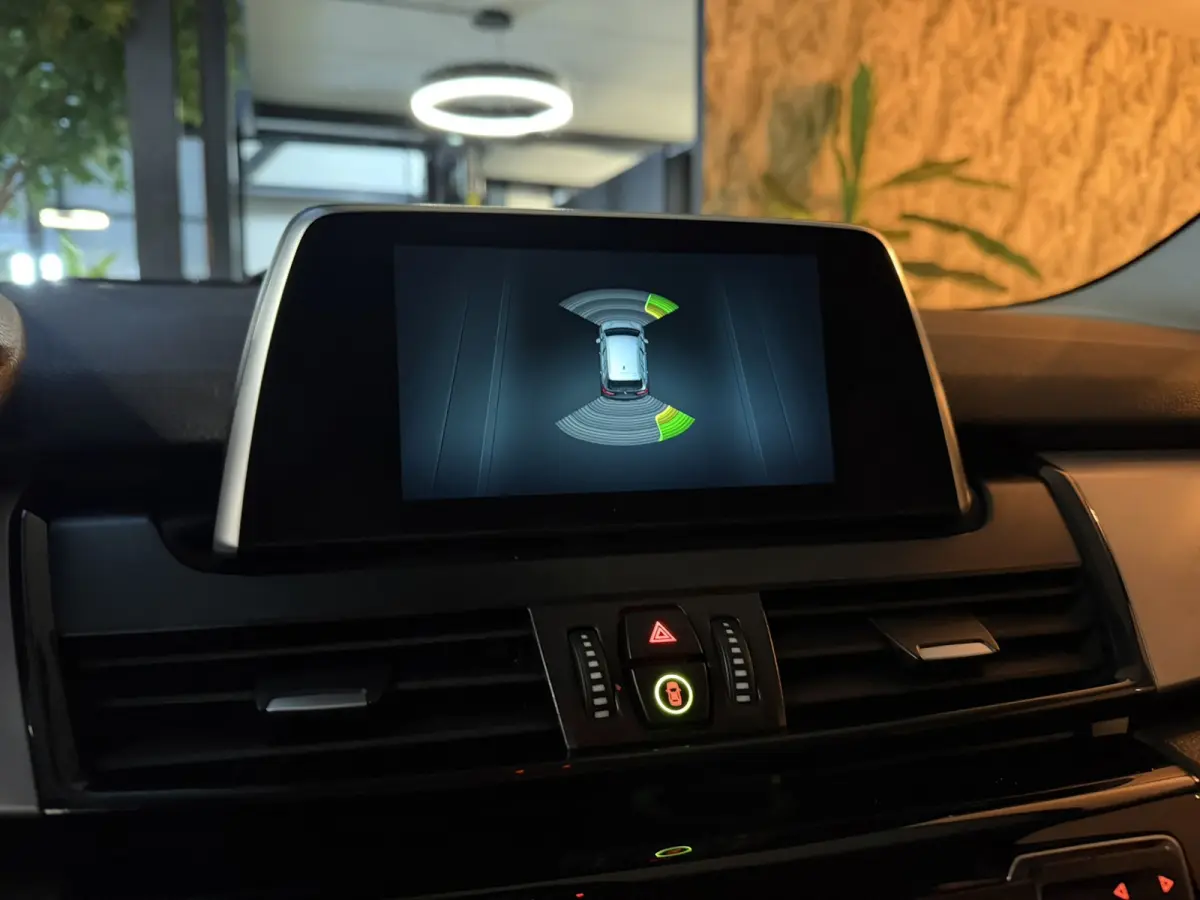 218i Executive Garantie|Elektrisch Achterklep|LED|Navi|Cruise|PDC|Rijklaar