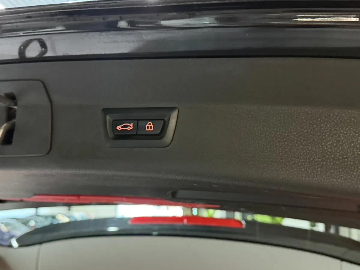 218i Executive Garantie|Elektrisch Achterklep|LED|Navi|Cruise|PDC|Rijklaar
