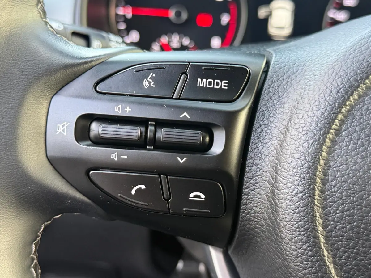 1.0 T-GDi MHEV DynamicPlusLine | Trekhaak | Keyless | Camera | Climate Control | Cruise Control | Lane Assist | Apple Carplay | Android Auto |