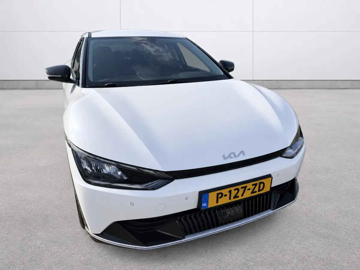 Plus 77.4 kWh | SOH 100 % | Apple Carplay/Android | Cruise control ad | Warmtepomp | Led | NL-auto