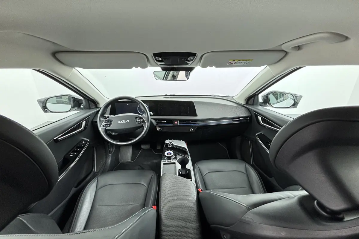 Plus 77.4 kWh | SOH 100 % | Apple Carplay/Android | Cruise control ad | Warmtepomp | Led | NL-auto