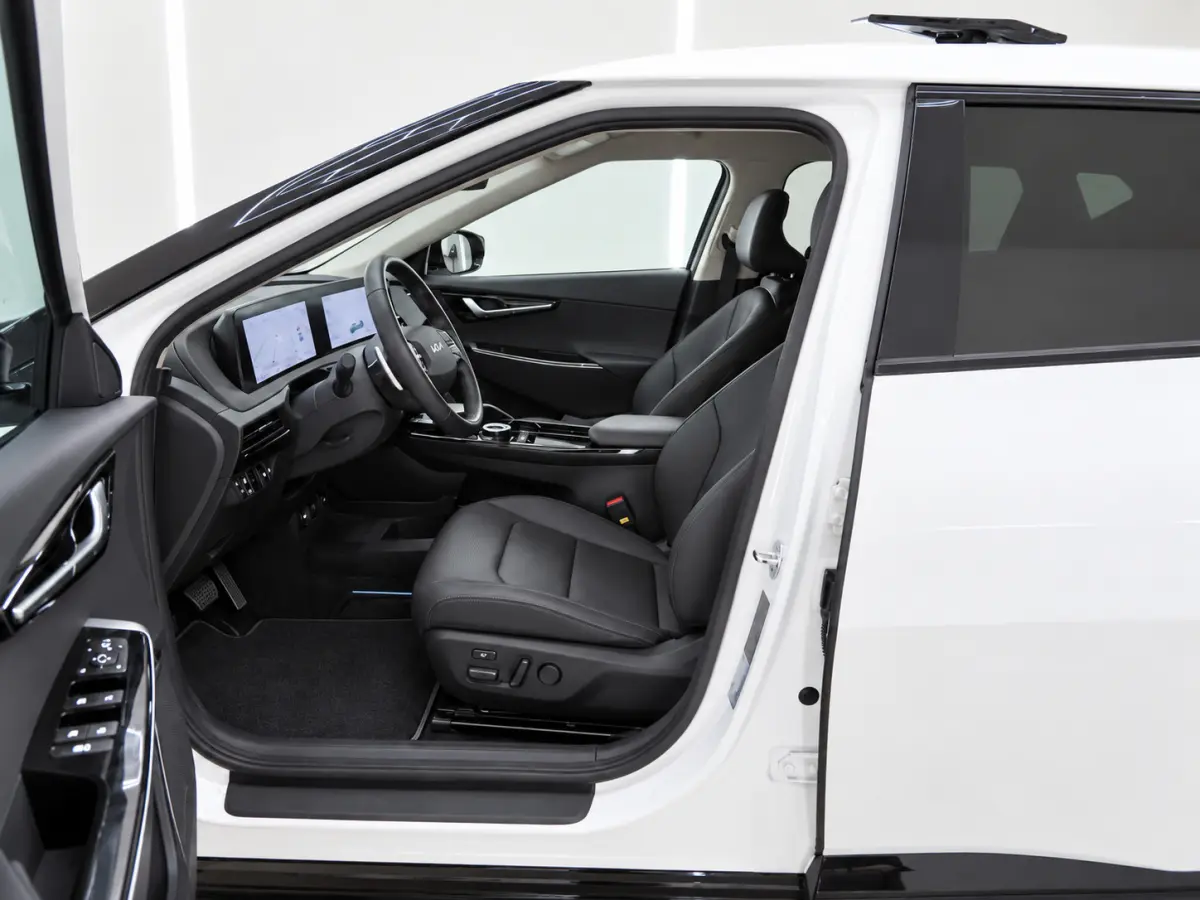 Plus 77.4 kWh | SOH 100 % | Apple Carplay/Android | Cruise control ad | Warmtepomp | Led | NL-auto
