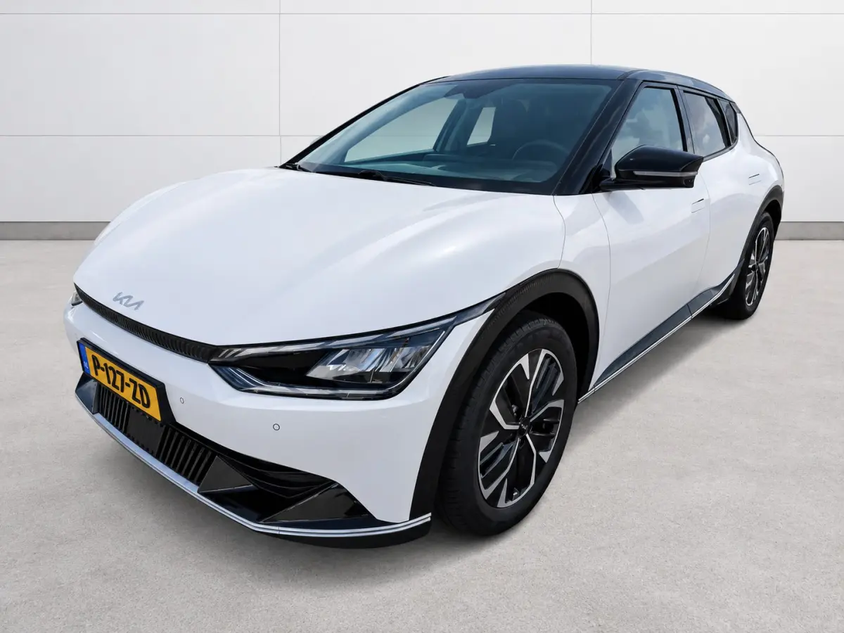 Plus 77.4 kWh | SOH 100 % | Apple Carplay/Android | Cruise control ad | Warmtepomp | Led | NL-auto